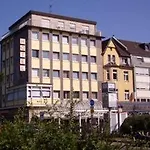 Hotel Central מלון 2*